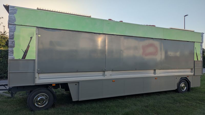 1. Schießbude - angekommen
