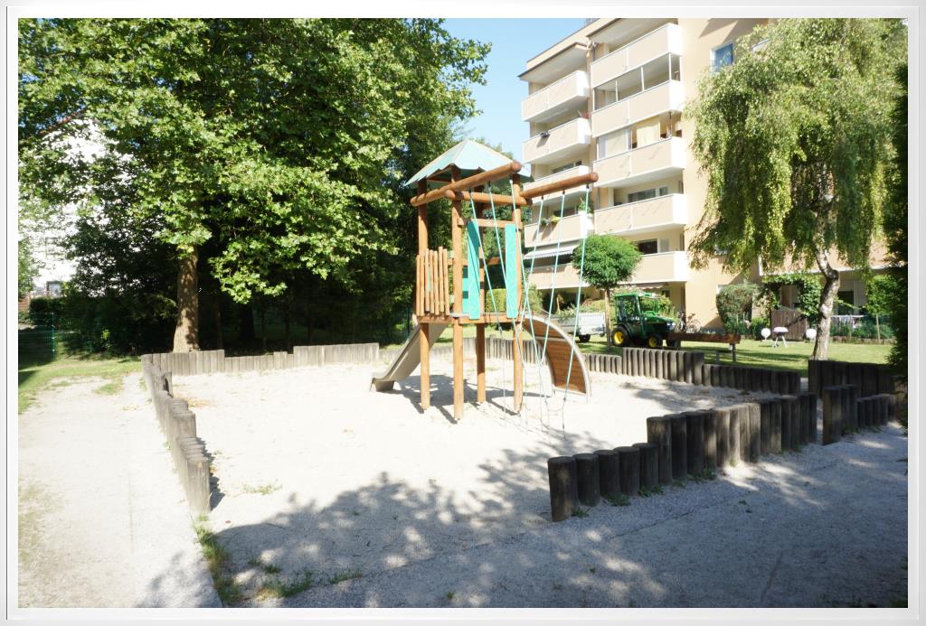Spielplatz in der Anlage