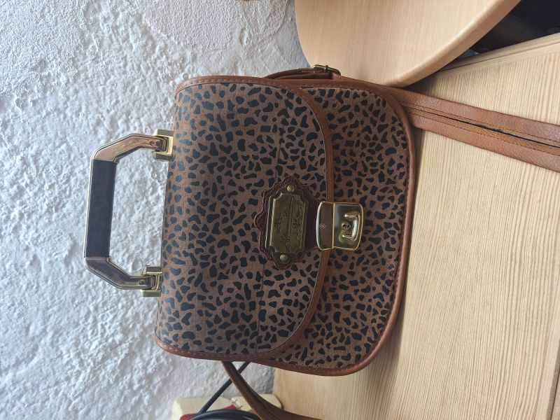 Handtasche