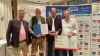 v.l.: Ben Zamek (1. Vorstand Erich Kühnhackl Stiftung), Michael Westphal (1. Abteilungsleiter Erding Gladiators), Erich Kühnhackl, Christian Fragner (2. Abteilungsleiter Erding Gladiators)